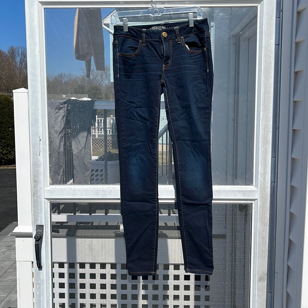 NEVER WORN American Eagle super stretch jeggings!